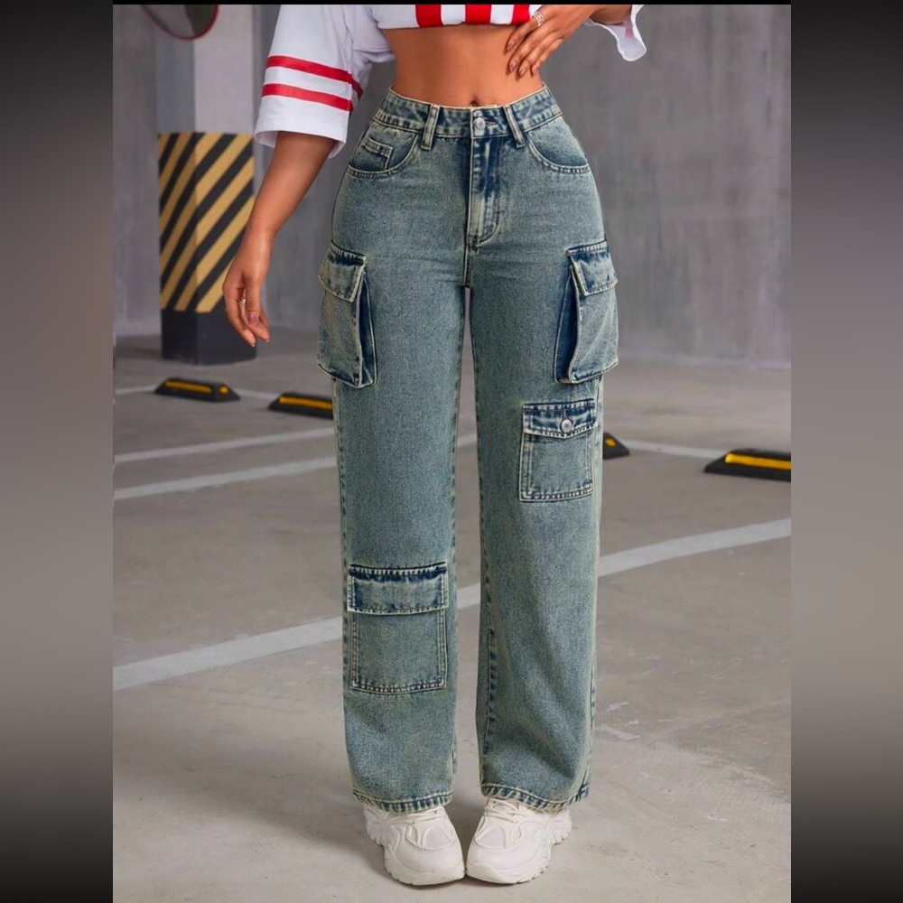 Women's Blue Cargo Jeans size 4